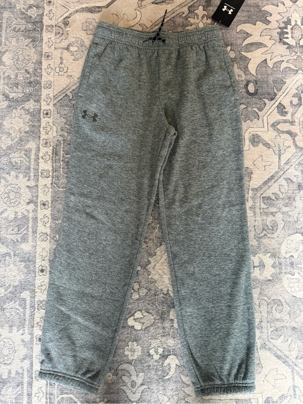 Under Armour boys size 8 sweatpants new